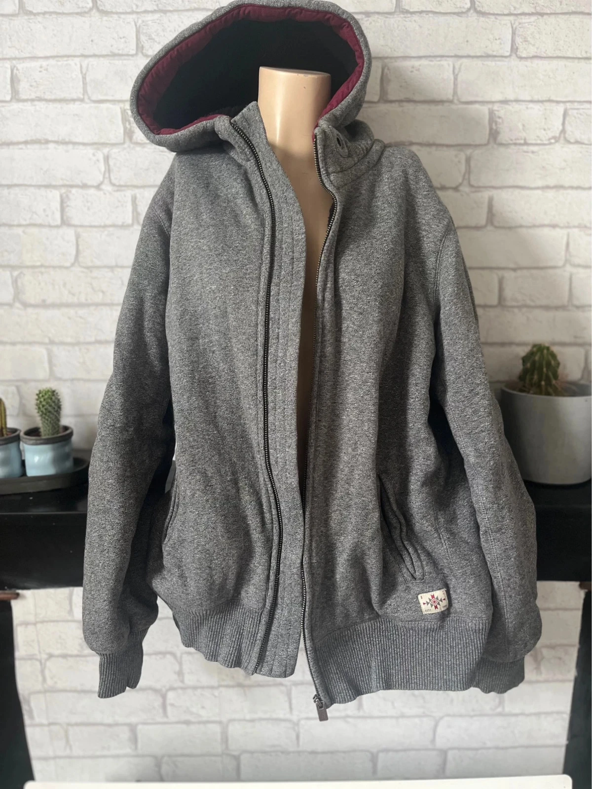 Veste zippé gris chiné à capuche – style casual chic confortable T.40